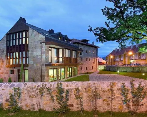 Apartamentos Posada la Robla Hotels in Pas - Miera