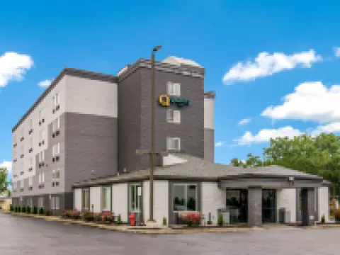 Quality Inn Hotels in Rochester