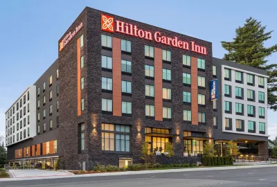 Hilton Garden Inn Seattle Airport Hotels near Hudson News