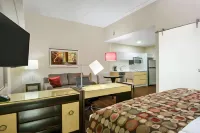 Hawthorn Extended Stay by Wyndham McAllen Hotels in Mcallen