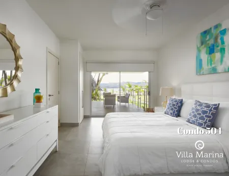 Villa Marina Lodge & Condos