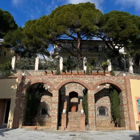 Alaxia Exclusive Apartments