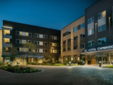 โรงแรมเอซี บาย แมริออท บอสตัน แคมบริดจ์ โรงแรมในบอสตัน