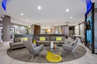 伊尼德 SpringHill Suites 酒店 - 3星級