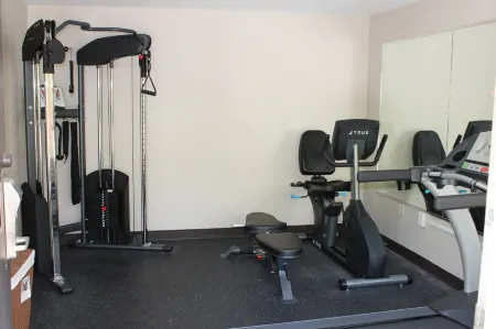 Super 8 by Wyndham Morganton Отели в г. Моргантон