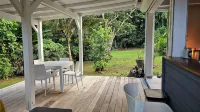 Habitation Villa les Cassias Hotels near Distillerie Montebello