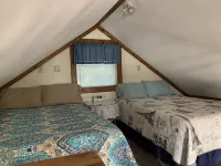 奧扎克山脈中心古樸木屋