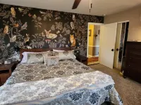 A Stylish 2+ Bedroom Rancher