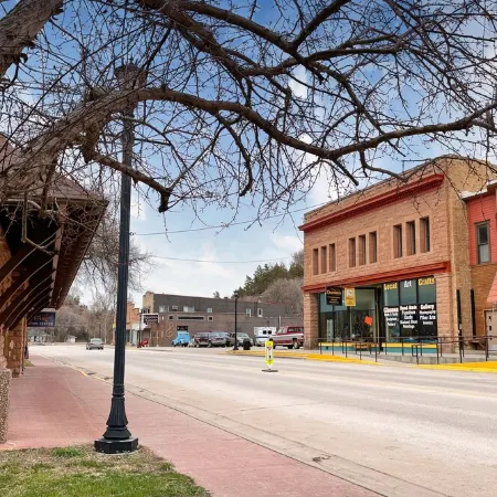 Historic Evanston Building Downtown + Walk to Moccasin Springs, Restaurants, VA
