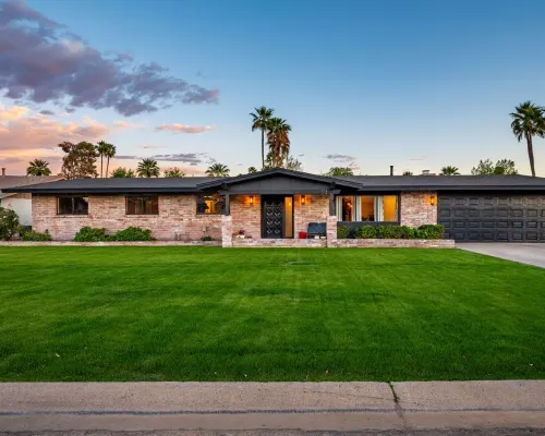 Rancho Redondo - Mid Century Home near The Wigwam Resort, Stadiums with Pool Hotels in Litchfield Park