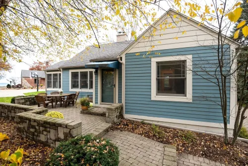 Cozy Cottage with view of Lake Michigan Hotels in Saint Joseph