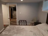 NEW Modern Apartment Near Boston & Harvard Square.