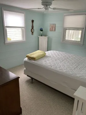 Relax with a beautiful lake view Hotel in zona Goodspeed Opera House