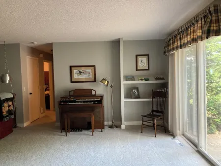 John & Anne`s Place LLC Отели в г. Литчфилд