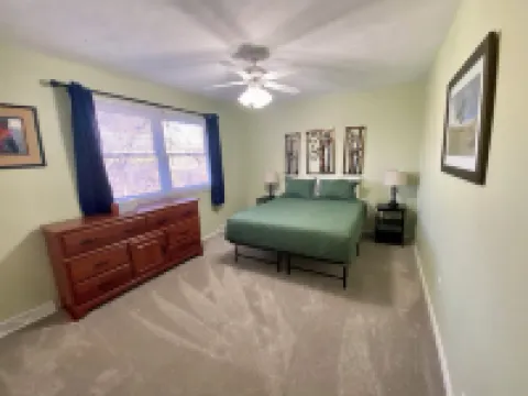 Charming ranch style home 貝爾維尤酒店