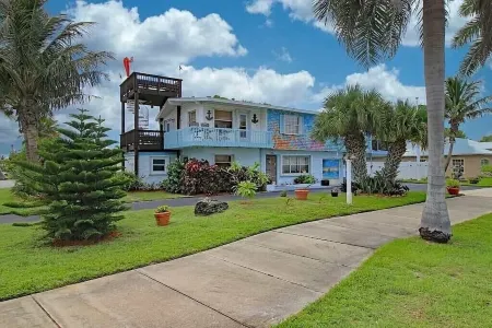 On Hutchinson Island. Large upstairs suite, private pool, beach is minutes away.