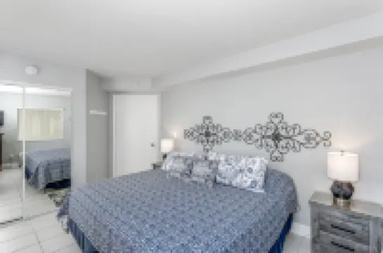 OCEANFRONT PRIVATE BALCONY RIGHT ON THE BEACH