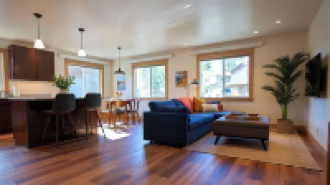 Winthrop Trailside Getaway 2 - A cozy trailside retreat in the Methow Valley.