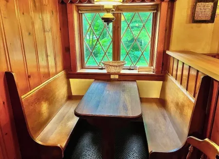 Old School 7 - Charming 2-bedroom historic home in welcoming Mansfield