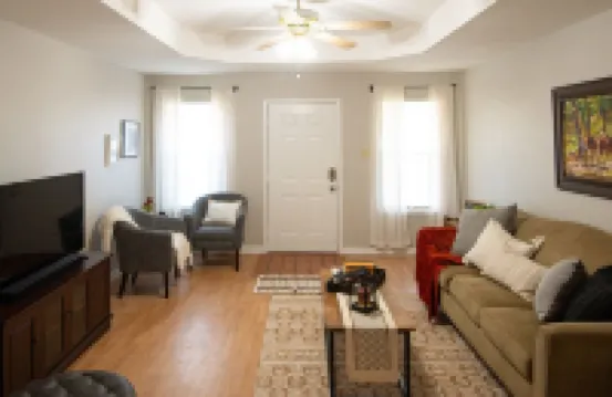 New! Cozy Home 10 min to Magnolia and Baylor