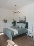 Longhorn Studio- 15 min from Glacier NP-Whitefish Mtn, and Flathead Lake!