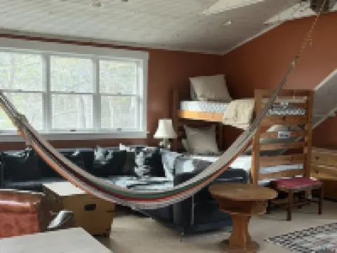Private  Spacious  Pet Friendly  Studio / Loft Hotels in Little Compton