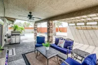Private HEATED POOL at the Wine Time Villa! - 4-Star