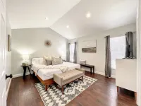 MCM Blend 3/2 Pool Home in Central FL with King Bed