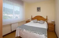 Bueu: country holiday home - 4 rooms - 6/ persons Hotels in O Morrazo