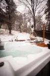 Cozy Mid Century A- Frame Cabin Romantic + Hot tub