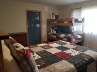 Coalwood Trail-Large Group Unit #1-on snowmobile trail 8 near Pictured Rocks Hotel a Chatham