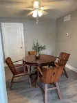 Holland Suites, Suite #2