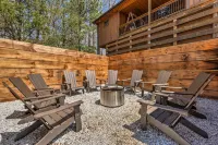 10 Min>Blue Ridge•Mountain Views•Hot Tub•Firepit•Game Room•Fishing Pond