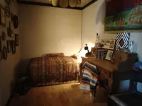 "THE SPIRIT ROOM" at La Loma del chivo