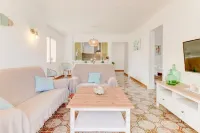 Aiguamarina Beach apartment in Puerto de Alcudia, close to the beach