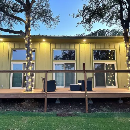 Newly Built Lakefront Getaway! Your Perfect Escape Awaits You @ Deer Creek Cabin
