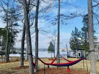 4 Bedroom 2 Bathroom Lake House Sleeps 10 on Lake Guntersville