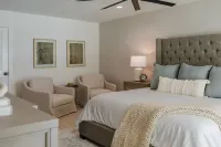 Golf Course Luxury, Views w/Heated Pool & Spa, Mini Putt, Near Marina