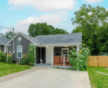 Pet-Friendly Bluegrass Retreat w/ Fenced Yard