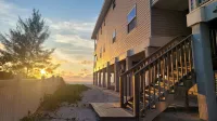 Beachfront Bliss: Quiet Sand Beach, Stargazing Nights – Be One with the Beach