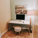 Lakeside Retreat With Hot Tub, Amazing Views, And An Animal Sanctuary! Hotels in Sagle