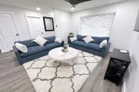 Spacious 5B Home with Private Pool & Grill near Fort Worth, AT&T Stadium