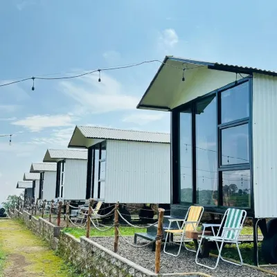 Gayana Hills Hotel dekat Sumber Air Panas Ciater