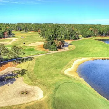 Pawley's Paradise close to Golf, Swimming, Beach, Shopping, and Restaurants.