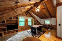 Cozy Maple Tree Cabin - Situated on 6 Private Acres- Enjoy Nature