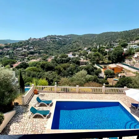 AMAZING VILLA with, chimney, heating, private swimming pool & great views.