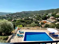 AMAZING VILLA with, chimney, heating, private swimming pool & great views. - Wifi