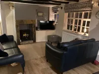 Endways Cottage 18th Century Cottage. Sleeps 6 in 3 bedrooms with 2 bathrooms.