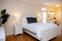 Family + Golf Paradise - Beach Access, Hot Tub, Fire Pit, Sunrise & Sunset Views Hotels near PAINTINGS BY KAREN PELLEGRINO