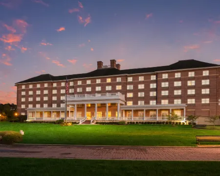 Hilton Garden Inn Suffolk Riverfront Hotels in Suffolk